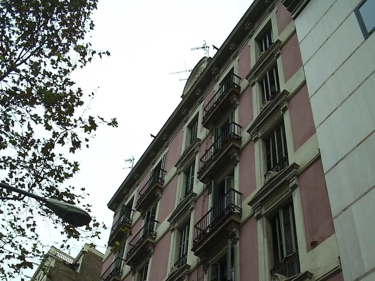 Green Party Advocates for On-going Encouragement of Personal Solar System Setup