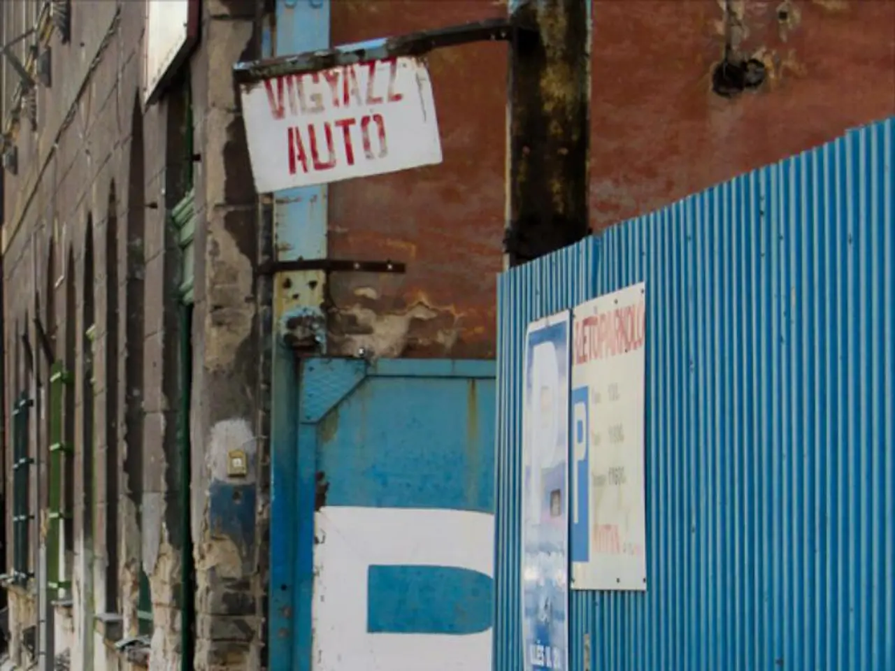 Exposing the Enigma: Determining the Size in Square Feet of a Standard 4x8 Plywood Sheet