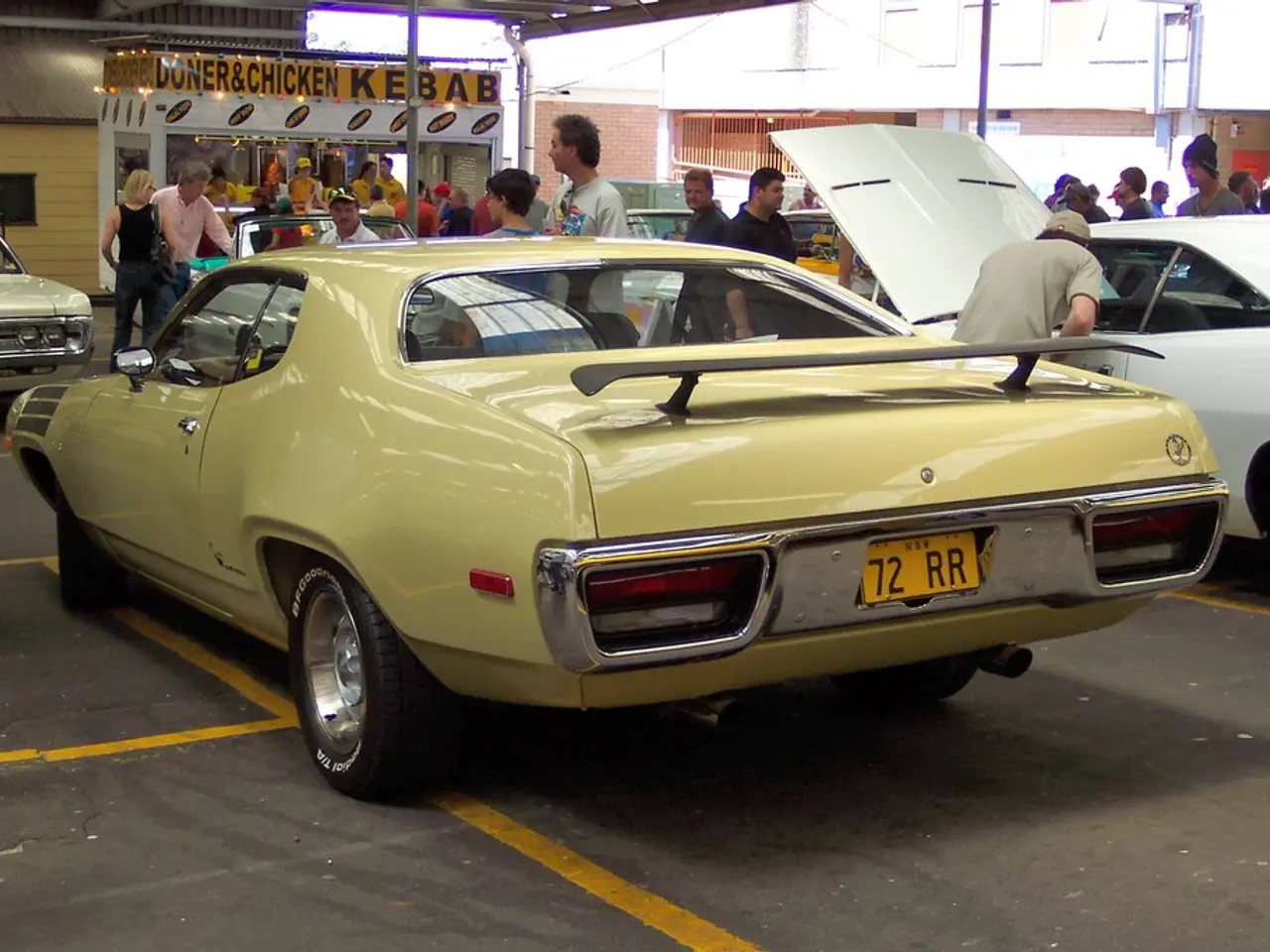 Retro technology is experiencing a revival: Exploring the nostalgic appeal of old-school gadgets