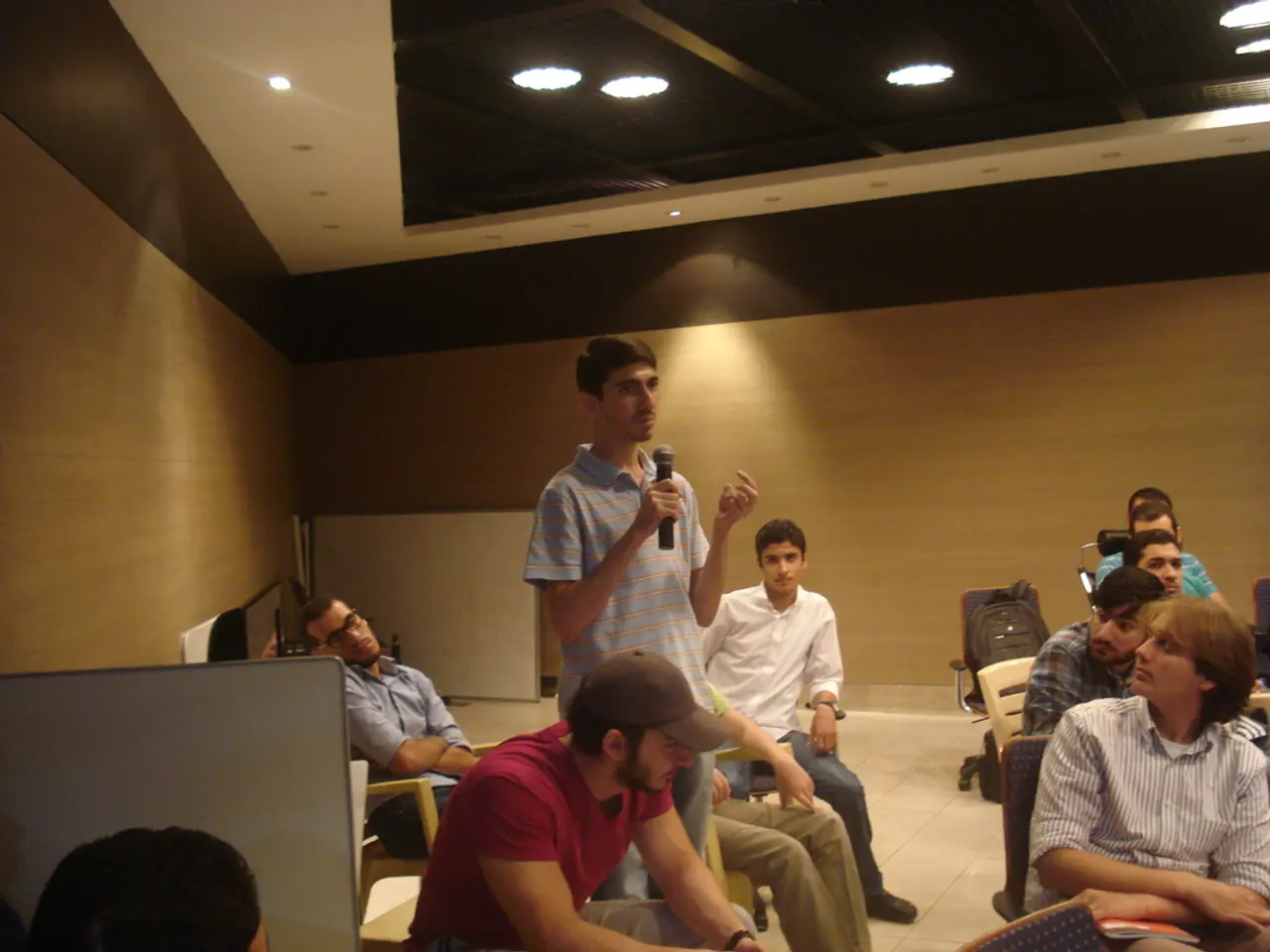 Transformed declaration: Stop sharing memes and express your visions!