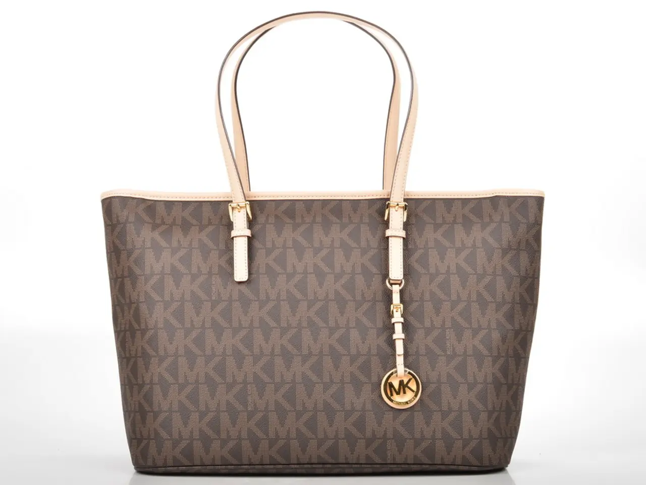 Luxury Handbag Theft Solved - Suspect Apprehended in Düsseldorf after ICE Bag Theft Incident