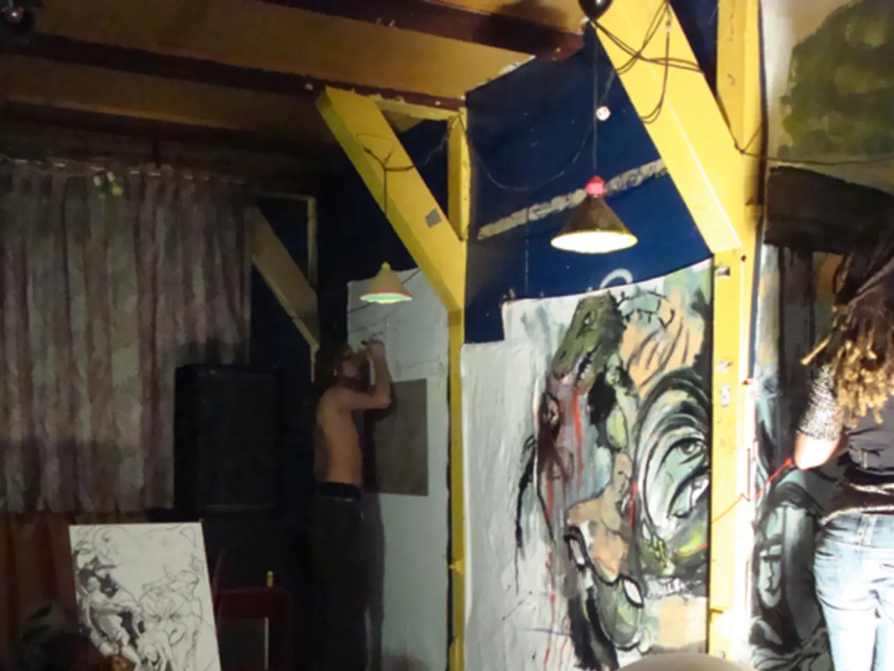 Seven Creative Suggestions for Outdoor Art Projects for Families, Promoting Awe and Curiosity