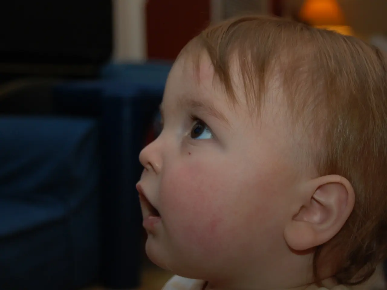 Fetal activity amplifies in the 21st week of pregnancy