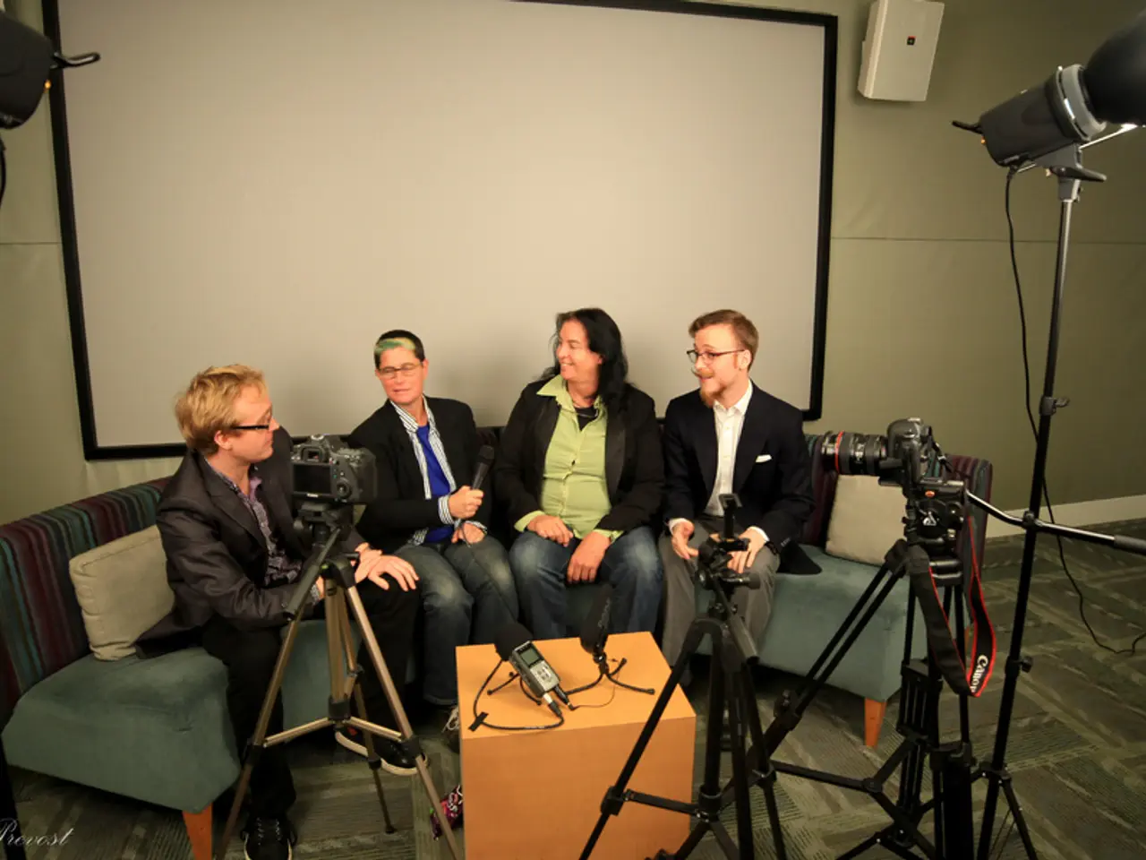 Surgeon of the Day Apologized by Monica Lierhaus