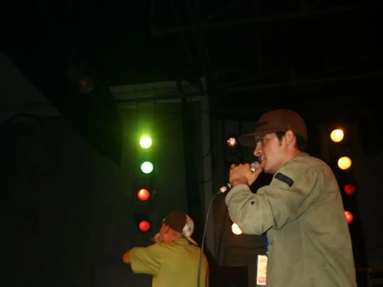 Support lending by extraordinary Venezuelan Orchestra to Coldplay's Wembley performance