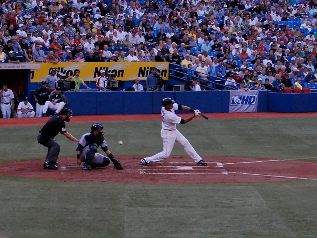 Pitchers Clase and Ortiz of the Guardians team have been benched indefinitely.