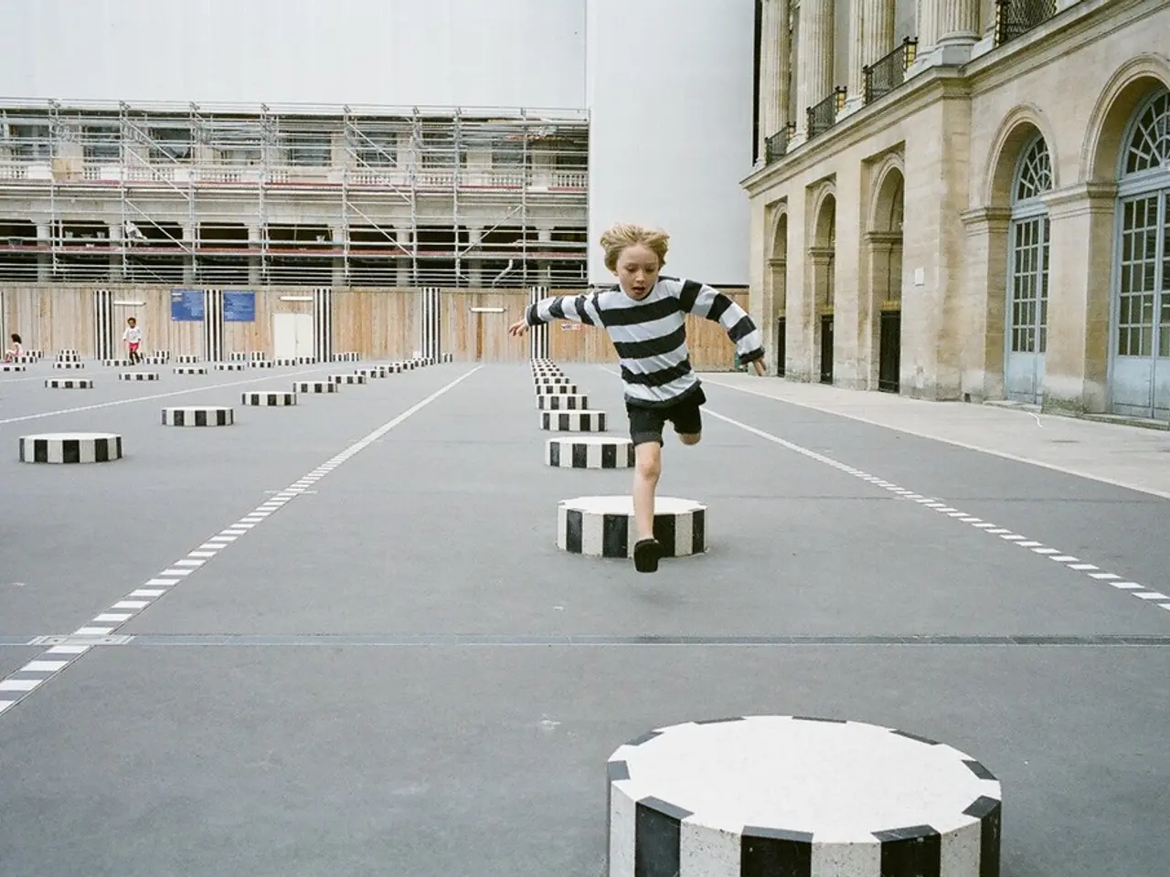 Aspirational Student Summer: Exploring Innovative Concepts and Vibrant Rhythms