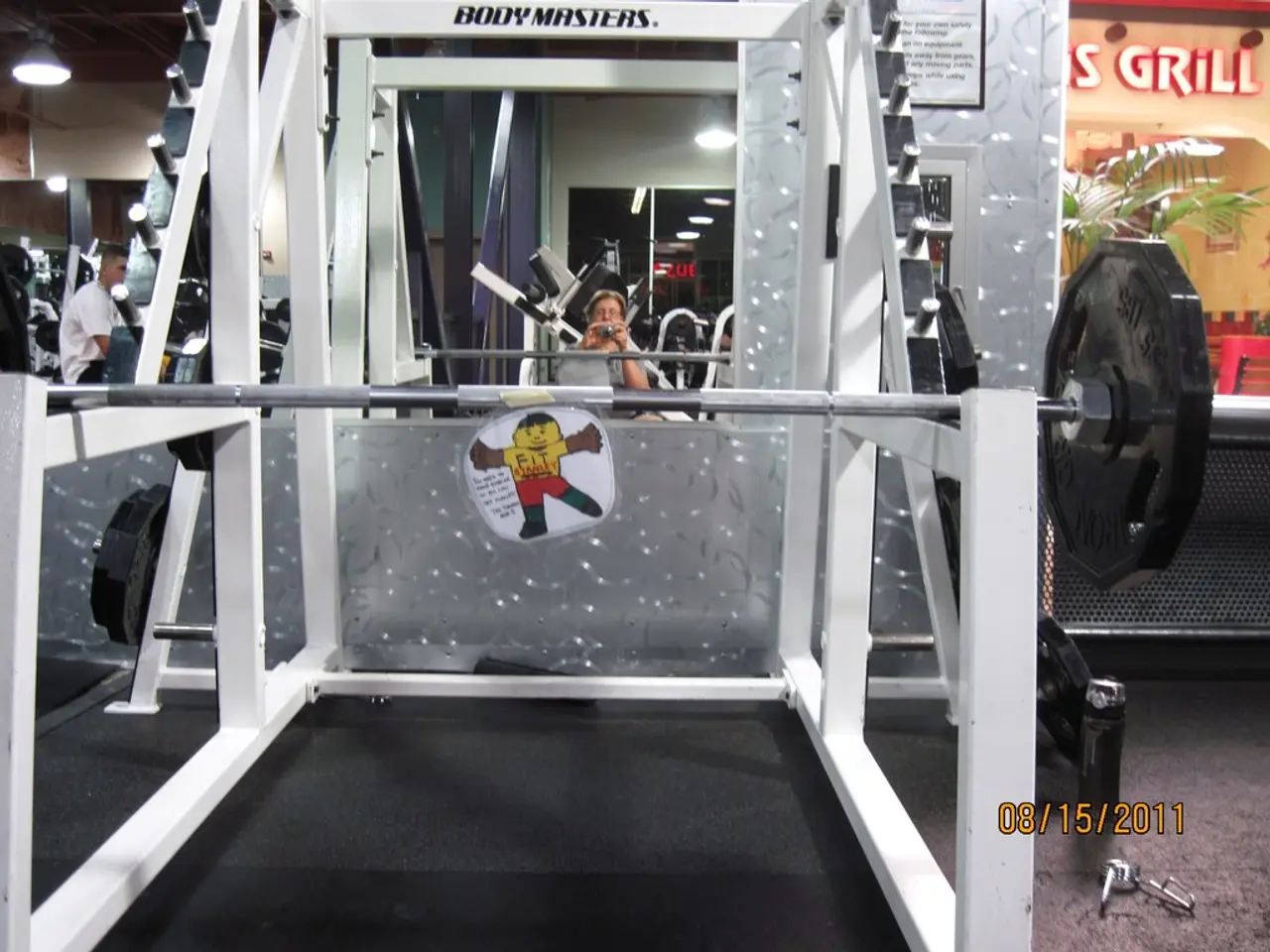 "Effortless triumph witnessed as Game of Thrones actor Hafthor Bjornsson shatters deadlift world...