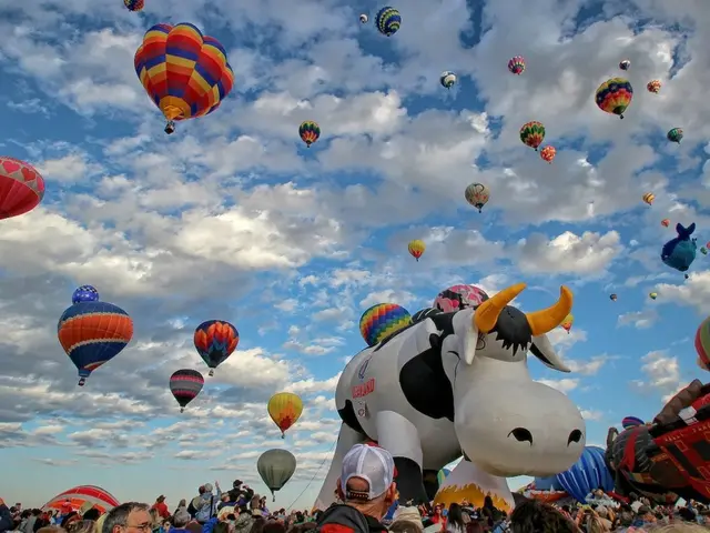 Forecast by Economic Experts Survey shows expectations of persistent high inflation rates ahead