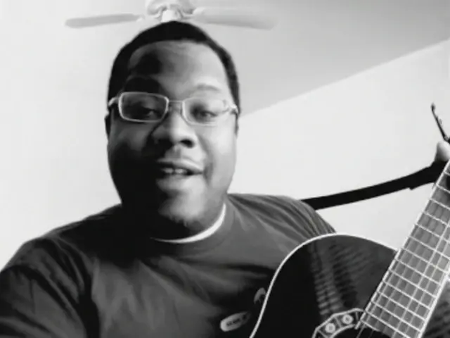 Travis Kelce astonishes Taylor Swift fans with his "TSITP" retort