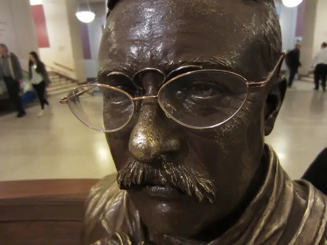 colossal pumpkin statues of the Saxon autumn festival