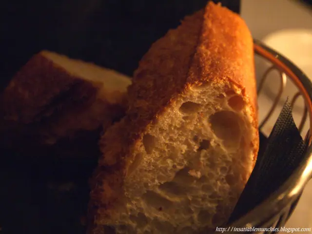 Global refugees suffer from food scarcity as foreign aid contributors reduce their assistance