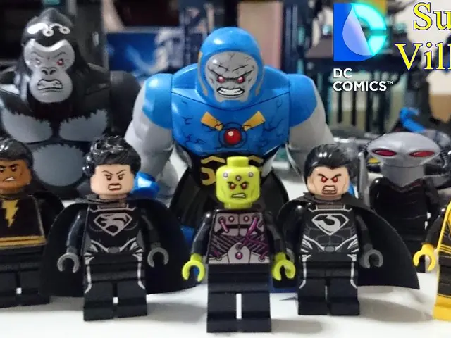 Store Burglary in LA: Thieves Makeoff with Thousands in Valuable Viral Dolls from Local Shop