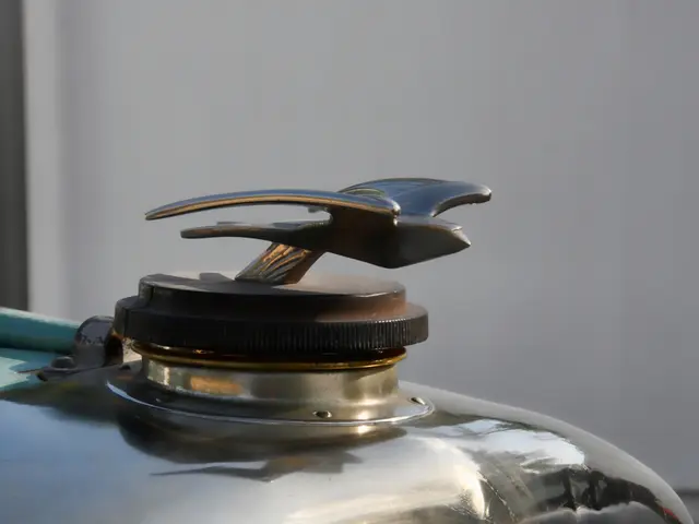 Tech shields secrets, rather than individuals.