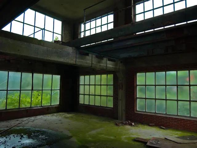 Natural Anhydrite Delivered for Acoustic Insulation