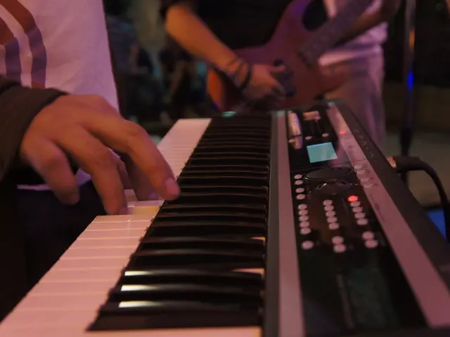 Under-19 Italian football players from the Class of 2000 include Gaetano as well