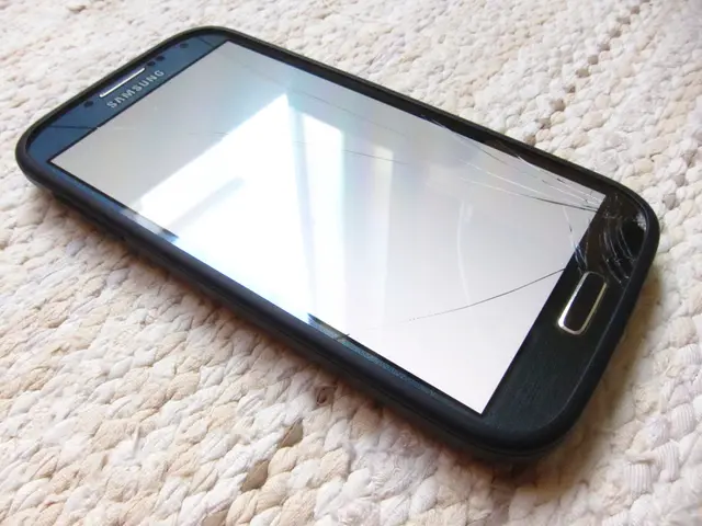 Service resumes in most locations following Verizon's day-long disruption