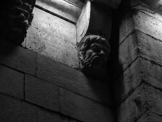 Space-themed sculpture exhibition in the Hellweegegregion and Arnsberg: SOHEIT - Dialogue between...