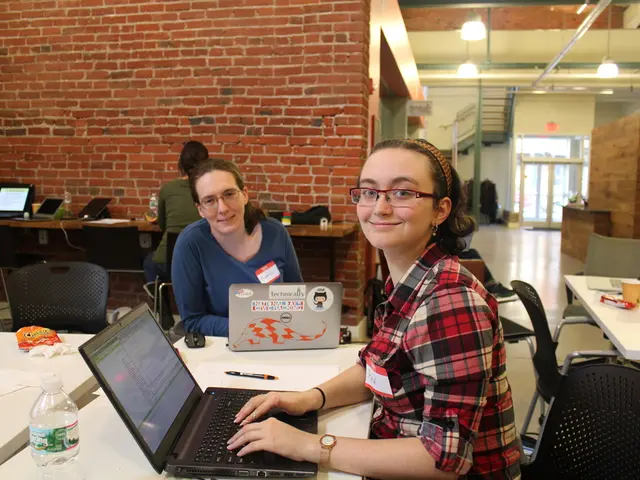 Militants Storm United Nations Compounds in Sanaa