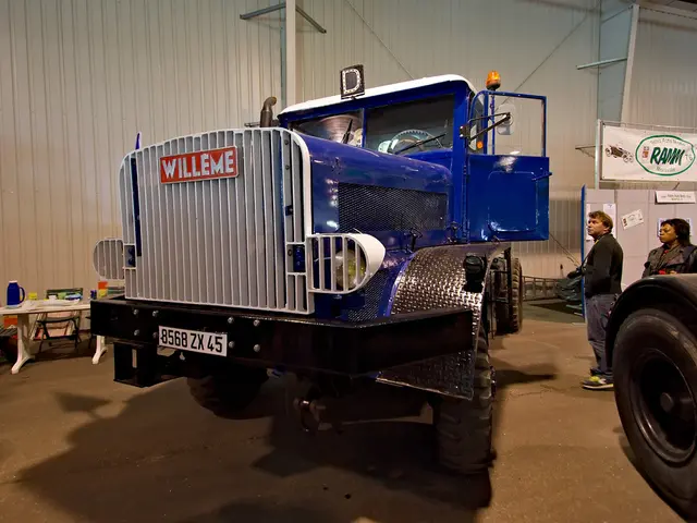 Streamlined automotive logistics network designed for speed and intelligence