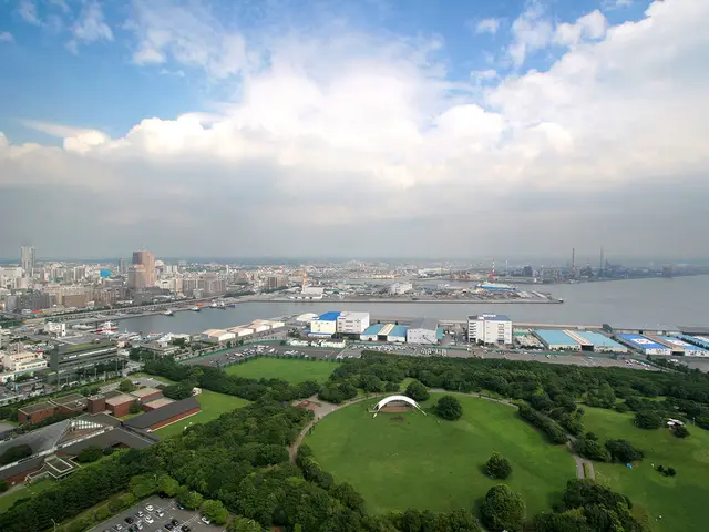 Which location offers a better lifestyle?