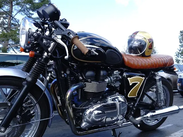 Accident Leaves Motorcyclist Critically Injured: Emergency Helicopter Dispatched for Rescue Efforts