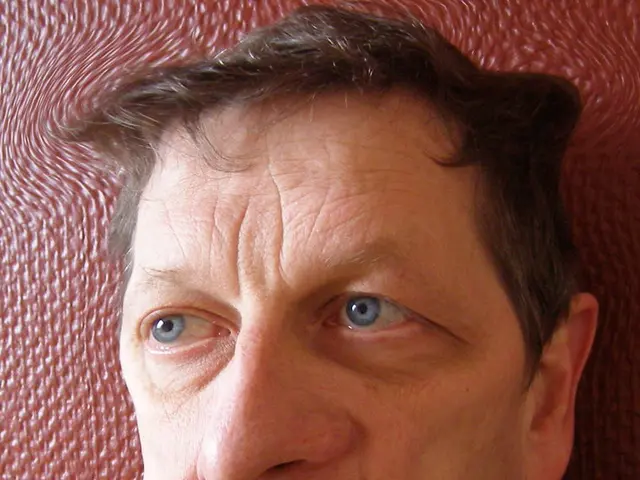 Conflict intensifies near a shop kiosk in the downtown area