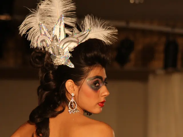 Deceptive Nursing Personnel Accused of Stealing on Duty