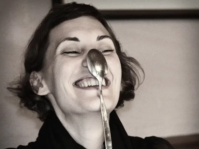 Analyzing coughs to detect COVID-19 automatically