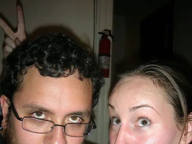 City and County of Heilbronn in crisis: Suspect transporting unspecified items involved in house...