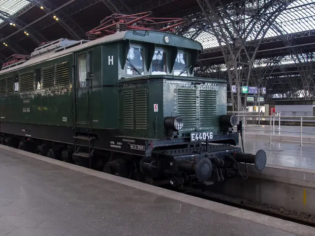 Disruptive disrespectfulness on local trains' commute system