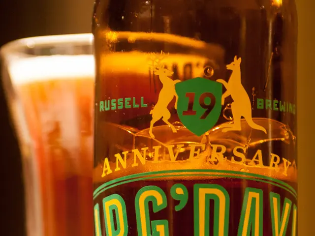 Recommended non-alcoholic wine options for a sommelier: