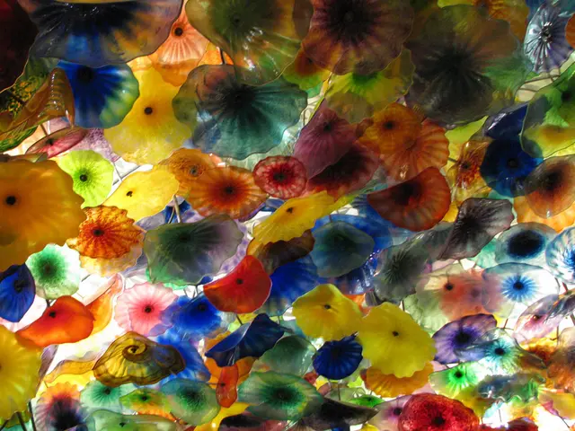 White Combinations Recommended by Design Professionals: Discover 10 Color Matches That Avoid a Too...