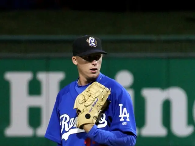 Symptoms Indicating a Persistent Thought Pattern Pinned to Financial Limitations and Strategies for...