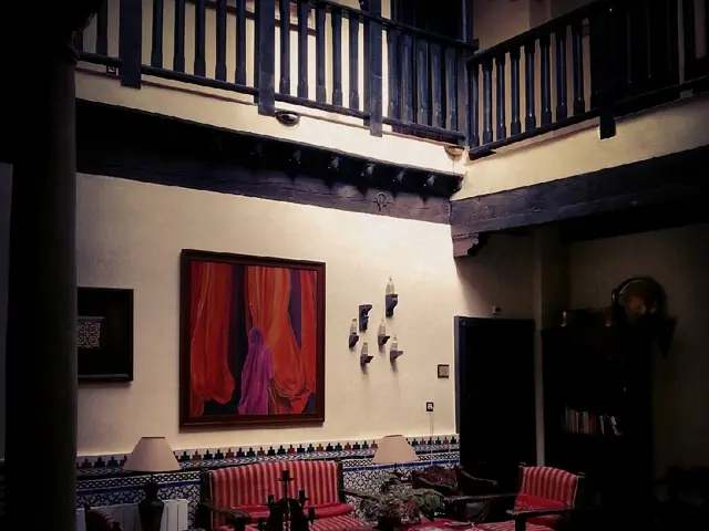 Preserving order is crucial: what use is a modest storage space?