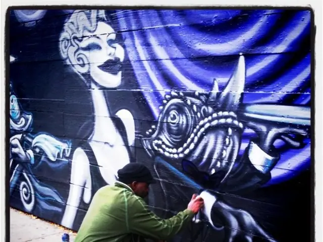 Someone apparently hurled a bottle at a golf course.