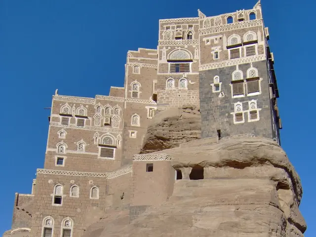 European-style castles in California teem with allure, as reported by a tourist