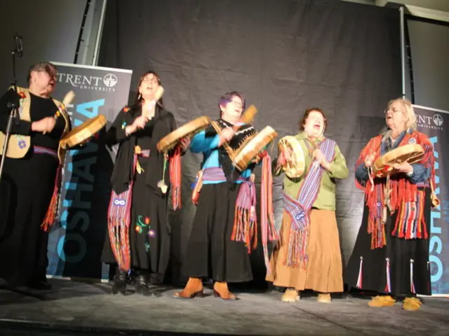 "Songstress Scene Queen unveils her new track, 'Platform Shoes', a day before embarking on her...