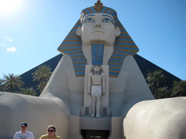 Ancient Egypt is ventured by Kalamba Games in their latest release, titled "3 Blazing Scarabs"