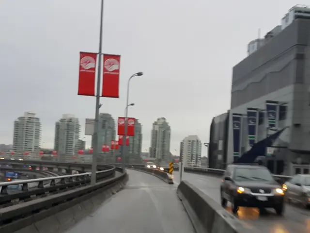 Criticism surges over the decision regarding Altenberger-Dom-Straße, as CDU voices its disapproval.