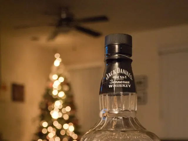 Firefighters at the Christmas market in Wildeshausen enthusiastically operate their own stand, yet...