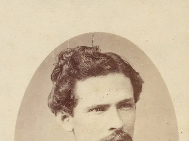 Elderly Individual Targeted in Robbery Incident - Police Report No. 0584