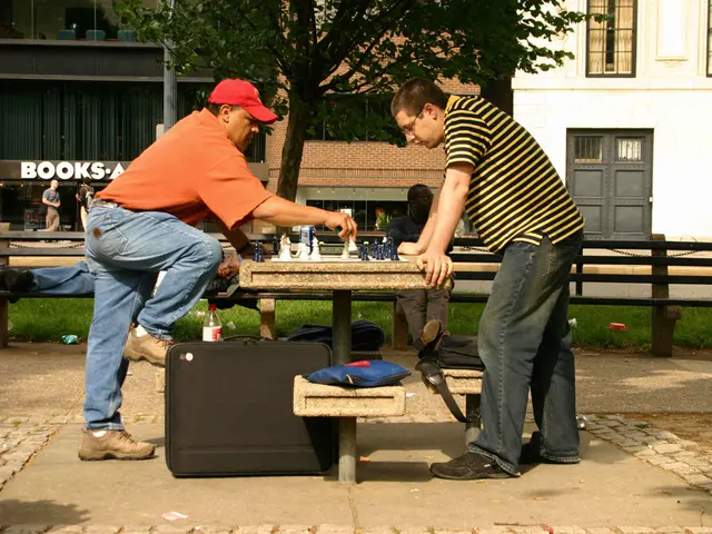 Solitary performance by Volker Weininger at Stadthalle Neuss titled "Filmriss," with Kölsch...