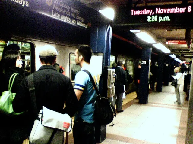 Unattended luggage triggers restrictions at Chemnitz's primary train station; federal police once...