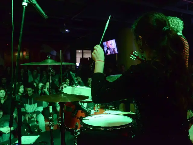 In a fascinating twist of events, iconic model Naomi Campbell steps into the realm of DJing,...