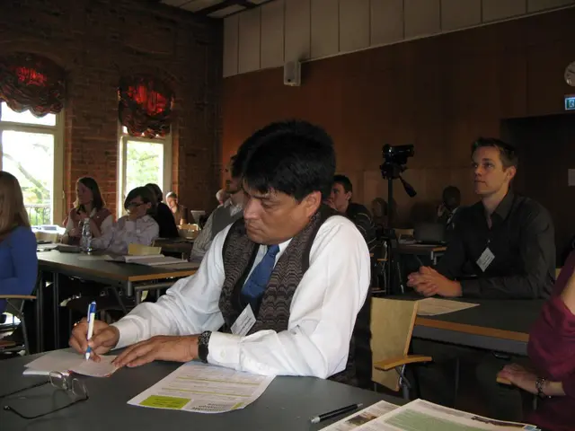 Trump regarded as a "talented showman" by Harald Schmidt