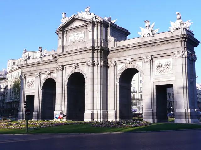 Machine taking a journey back in time, initiated from Landshut.