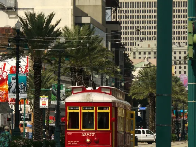 Annually, around 30,000 commuters rely on the two city buses operating in Speng.
