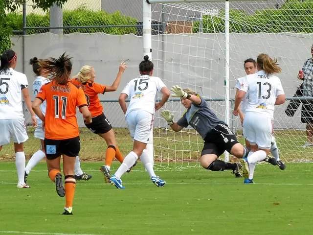 Fourth Round Engagement for Female Beverage Initiate Aperitivo