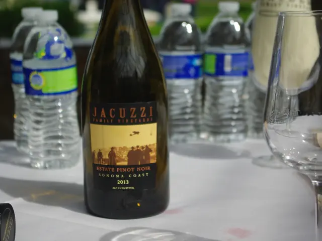 Teenagers Engage in Violence - 17-year-old Subjected to Bottle-Throwing Incident